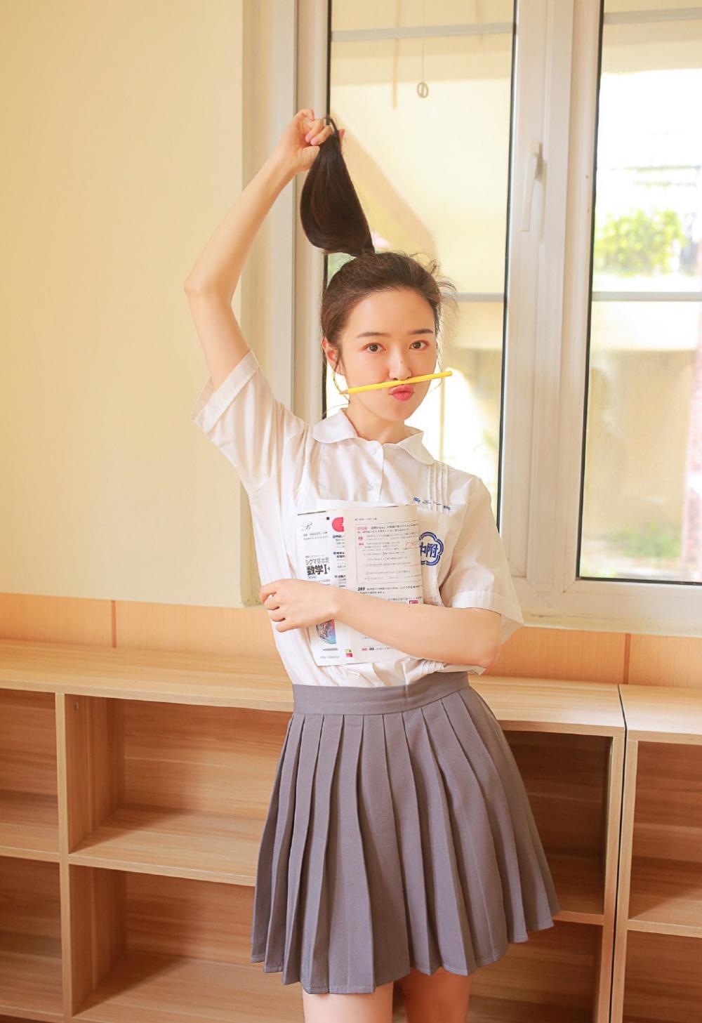 我和嫦娥过一天作文